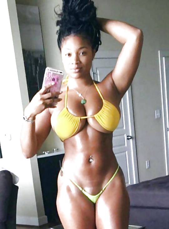 Beautiful Black Sluts - Naughty and beautiful black slut - Selfie Collection Black Girls