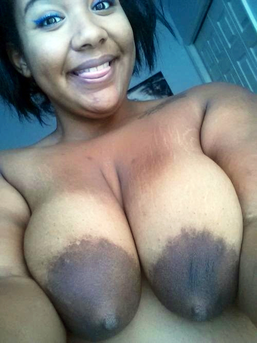 500px x 667px - Cute and sexy negro teen and her pussy - Selfie Collection Black Girls